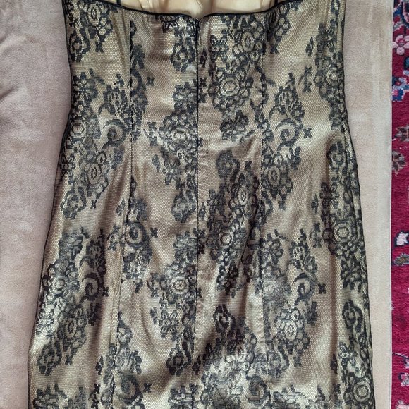IGNITE EVENINGS BY CAROL LIN FORMAL COCKTAIL DRESS GOLD BLACK LACE FEATHERS SZ 6 - Picture 7 of 9